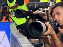 Dibu Martínez fue fotógrafo ante Honduras y tuvo un gran gesto con Beltrán tras su debut Dibu Martínez fue fotógrafo ante Honduras y tuvo un gran gesto con Beltrán tras su debut