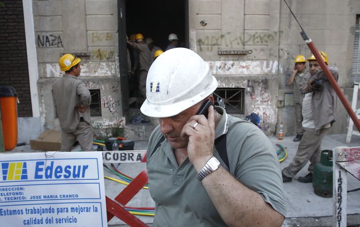 Quitan a Edenor y Edesur la administración de fondos