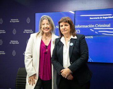 Alejandra Monteoliva y Patricia Bullrich.
