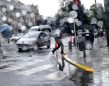 A qué hora para de llover hoy en Buenos Aires
