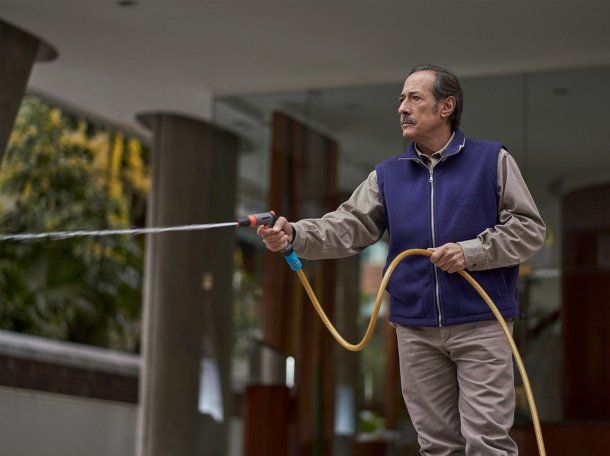 Un famoso personaje de las redes sociales anunció su participación en El Encargado