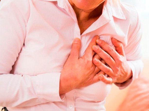 La diferencia entre un ataque al corazón y un paro cardíaco: síntomas y tratamientos