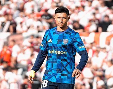Silbidos para Adam Bareiro en la previa del Superclásico
