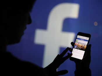 Furor por los likes y los retuits: ¿por qué no podemos parar de opinar?