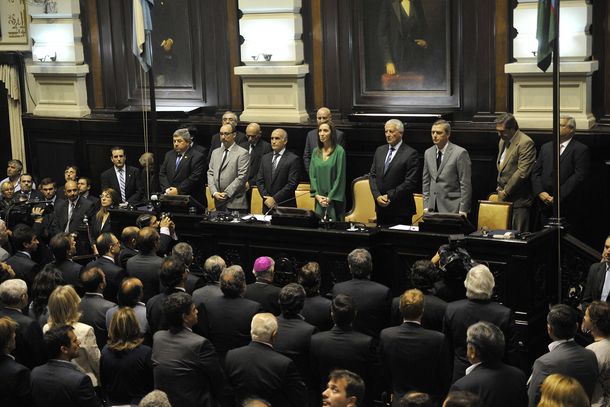 Vidal firmó decreto para que los funcionarios hagan públicas sus declaraciones juradas