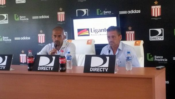 Vivas fue presentado como técnico de Estudiantes: Lo que ha hecho el equipo es muy bueno