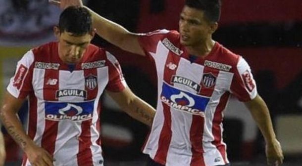 ¿Teo Gutiérrez quiso robarle la novia a un compañero?