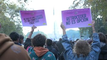 La violencia de género no es un hecho aislado, sino un problema estructural que exige respuestas estatales integrales. Foro: Amnistía Internacional. La violencia de género no es un hecho aislado, sino un problema estructural que exige respuestas estatales integrales. Foro: Amnistía Internacional.