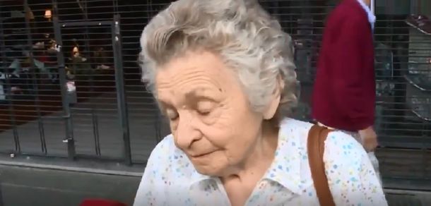 Como una vez por día y tomo leche rebajada con agua: el drama de una jubilada por la crisis económica