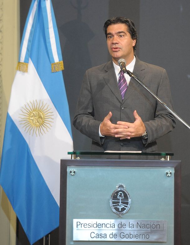 Capitanich: el dueño de Coto nos dijo que podía haber faltante de tomates