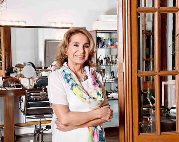 El peculiar aviso publicitario de la nueva obra de Selva Alemán