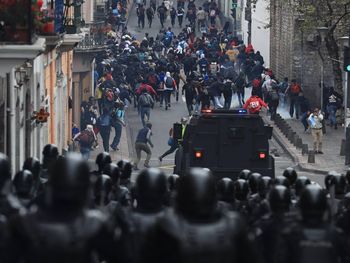 Dos muertos por la represión de  las protestas contra el ajuste de Lenín Moreno y el FMI