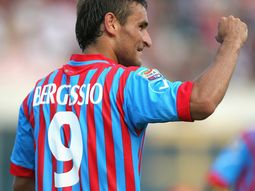 bergessio sera el reemplazante de maxi lopez en sampdoria bergessio sera el reemplazante de maxi lopez en sampdoria