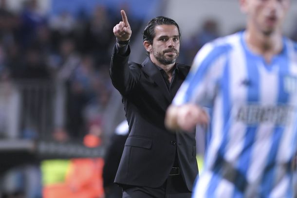 Racing le ganó a Unión y Gago igualó un récord de Pizzuti