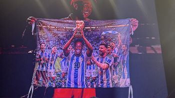 momento epico en el lolla 2026: el regalo argentino que enloquecio a tyler momento epico en el lolla 2026: el regalo argentino que enloquecio a tyler