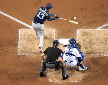 Mientras en el fútbol siguen discutiendo el VAR