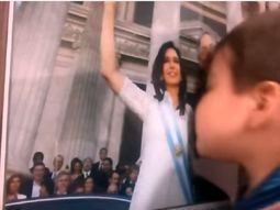 escucha la cumbia dedicada a cristina que circula en las redes ¿que te parece? escucha la cumbia dedicada a cristina que circula en las redes ¿que te parece?