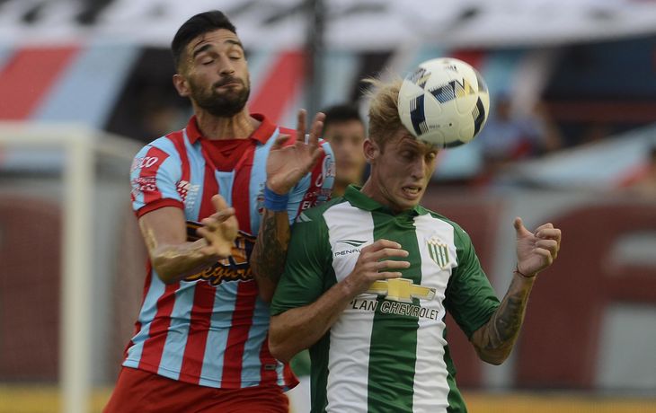Arsenal se recuperó y terminó goleando a Banfield en el Sur