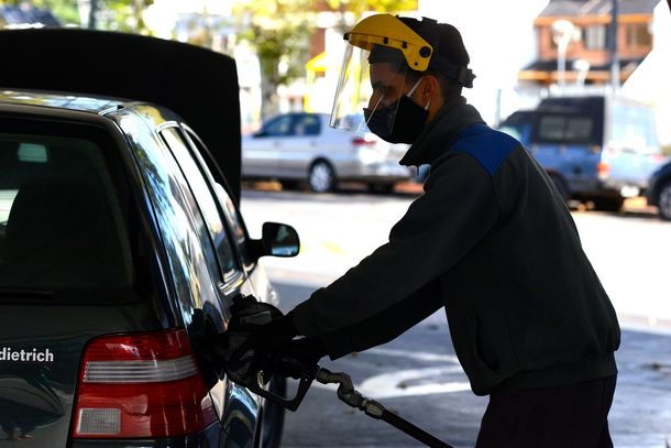 YPF aumentó el precio de la nafta en todo el país