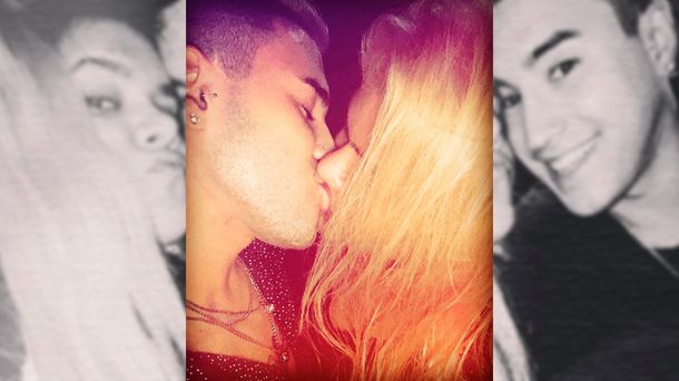 More compartió el beso en Instagram