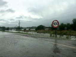 Entre Ríos: un temporal dejó un muerto y más de 1600 asistidos