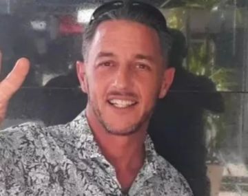 Ordenan la detención del hombre que arrojó una botella a Javier Milei