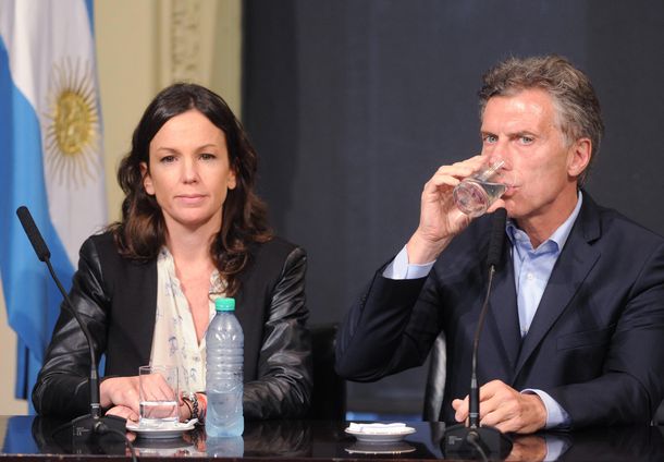 Macri anunció un plus de $400 para jubilados y beneficiarios de la AUH