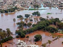 dramatica situacion por las inundaciones en entre rios: es la mas grande de la historia dramatica situacion por las inundaciones en entre rios: es la mas grande de la historia