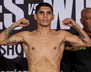 El Puma Martínez buscará unificar tres coronas supermosca ante Jesse Rodríguez en Riad