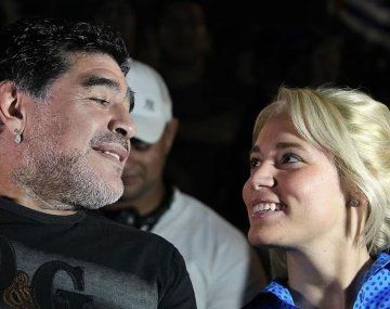 Rocío Oliva encendió la polémica a cinco años de la muerte de Maradona: Es un montón pensar que lo mataron
