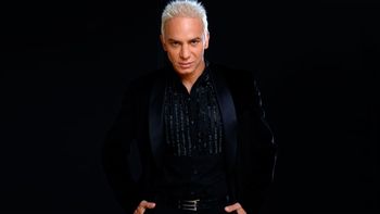 flavio mendoza, obsesionado con la limpieza de su objeto mas preciado flavio mendoza, obsesionado con la limpieza de su objeto mas preciado