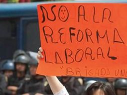 El titular de La Bancaria enumeró las mentiras de la reforma laboral que impulsa el Gobierno