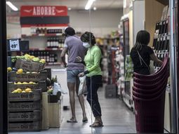 El programa de Precios Máximos para alimentos continuará después de enero