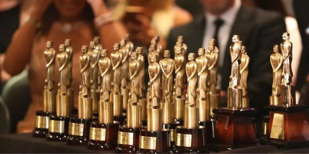 Susana Giménez y Marley conducirían los Martín Fierro