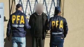 Lo apuñaló por una supuesta infidelidad y se dio a la fuga Lo apuñaló por una supuesta infidelidad y se dio a la fuga