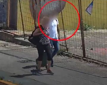 Vicente López: le robó a un jubilado y se cambió la remera para no ser reconocido