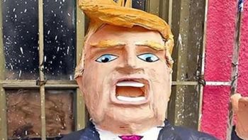 furor por las pinatas de donald trump furor por las pinatas de donald trump