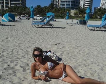 Una periodista deportiva argentina deslumbró en Miami con su cuerpo