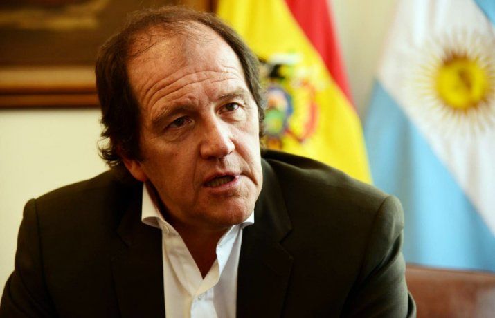 Armas a Bolivia: el embajador argentino confirmó que tienen la faja de Fabricaciones Militares Argentinas