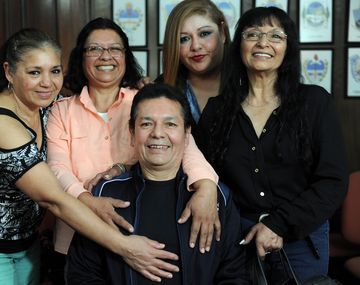 Hermanos se reencuentran después de 25 años