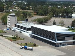 Tras las cenizas, el aeropuerto de Neuquén volverá a estar operativo