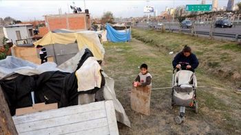 desmontan el asentamiento villa nylon desmontan el asentamiento villa nylon