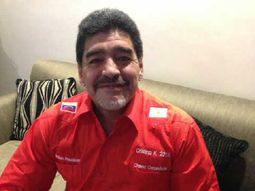 diego maradona ya se gano a sus nuevos suegros diego maradona ya se gano a sus nuevos suegros