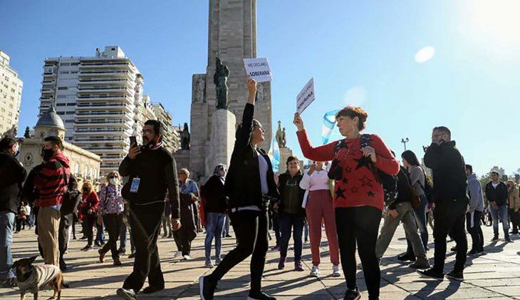 Rosario: una marcha anticuarentena terminó con incidentes