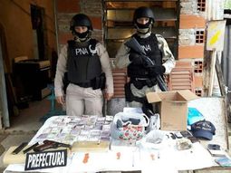 Desbarataron una banda narco de 16 personas - Crédito: Prefectura Desbarataron una banda narco de 16 personas - Crédito: Prefectura