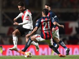 Ponzo la lleva ante la marca de Pereyra