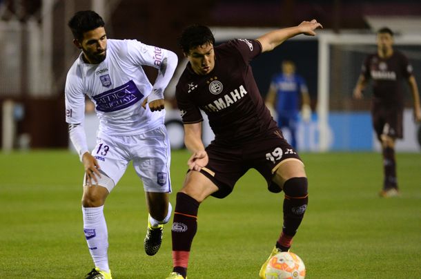 Lanús empató con Defensor Sporting por los octavos de la Sudamericana