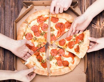 ¿Al molde, a la piedra o gourmet? La decisión que divide la pizza de los argentinos