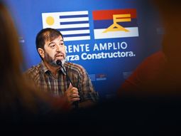 Fernando Pereira tildó de autoritario al secretario de Presidencia, Álvaro Delgado. Fernando Pereira tildó de autoritario al secretario de Presidencia, Álvaro Delgado.