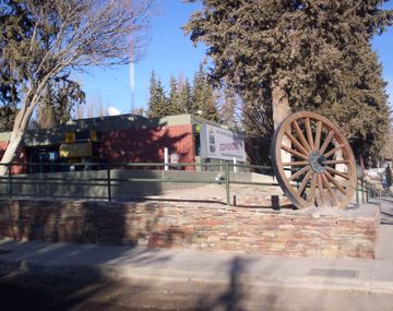 Nena acusó a su tío de violarla en una orgía frente a su madre